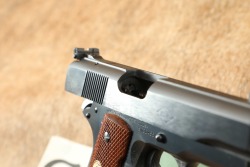 Colt Post-War Service Model ACE .22 LR 4.75&rdquo; 1911 Semi-Auto Pistol & Box W/ Paperwork 1981 - 19
