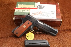 Colt Post-War Service Model ACE .22 LR 4.75&rdquo; 1911 Semi-Auto Pistol & Box W/ Paperwork 1981