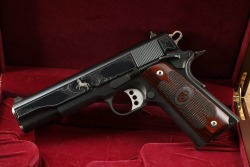 Colt Custom Series 70 Government Model 1911 .45 ACP Pistol & Case 2007 - 6
