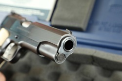 Colt Gold Cup Trophy O5870CS 1911 .45 ACP Semi-Automatic Pistol 1998 - 20