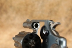 Colt Detective Special 6-Shot .32 New Police/.32 S&W Long 2&rdquo; Snub Nose DA/SA Revolver 1966 C&R - 17