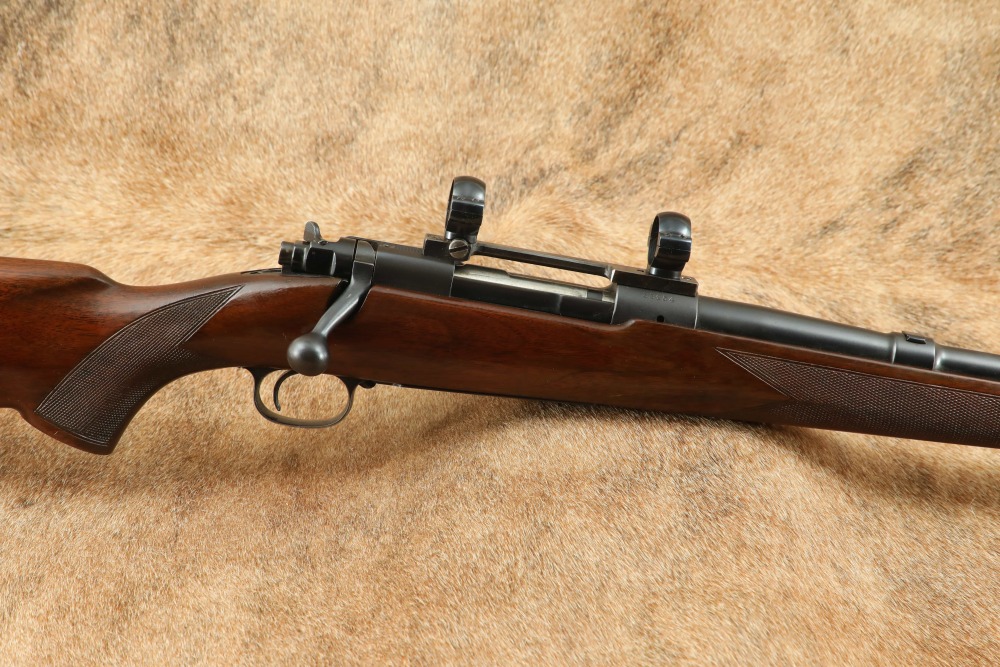 Pre-War Winchester Model 70 Standard G7008C .220 Swift 26 Bolt