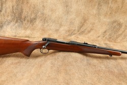 Pre-64 Winchester Model 70 Standard G7002C .250-3000 Savage 24&rdquo; Bolt Action Rifle 1952 C&R