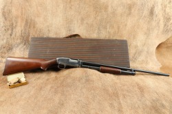 Pre-War Winchester Model 12 Pump Action 20 GA MOD 25 3/4&rdquo; Takedown Shotgun W/ Case 1939 C&R - 2