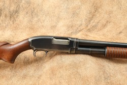 Post-War Winchester Model 12 Pump Action 12 GA FULL 30&rdquo; Takedown Shotgun 1947 C&R - 4