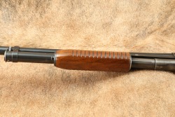 Post-War Winchester Model 12 Pump Action 12 GA FULL 30&rdquo; Takedown Shotgun 1947 C&R - 17