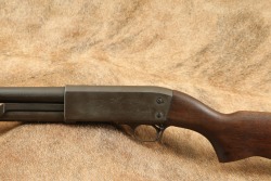 Ithaca Model 37 Featherlight Riot 12 GA Fixed Cylinder 20&rdquo; Slam-Fire Pump Action Shotgun 1976 - 10