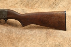 Ithaca Model 37 Featherlight Riot 12 GA Fixed Cylinder 20&rdquo; Slam-Fire Pump Action Shotgun 1976 - 11