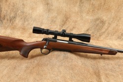 Browning X-Bolt .243 Winchester 22&rdquo; Bolt Action Detachable Mag Fed Rifle 2015 & Scope