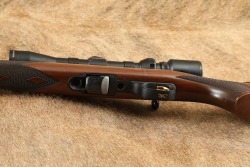 Browning Miroku T-Bolt 22 LR 24&rdquo; Straight Pull Bolt Action Rifle MFD 2007 & Vortex Crossfire 2.5-7x32 Scope - 18