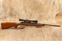 Remington Model 700 BDL Varmint Special .243 Win 24&rdquo; Bull Barrel Bolt Action Rifle 1969 C&R - 2