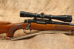 Remington Model 700 BDL Varmint Special .243 Win 24&rdquo; Bull Barrel Bolt Action Rifle 1969 C&R - 4