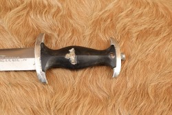 German WW2 SS Officer&rsquo;s Chained M-1936 Leader&rsquo;s Dress Dagger & Anodized Scabbard - 29