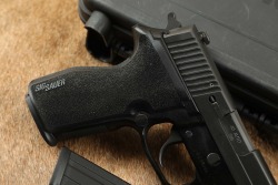 SIG Sauer P227 Carry .45 ACP 4&rdquo; DA/SA Semi-Auto Pistol W/ Box & 2x Mags 2014 - 3