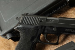 SIG Sauer P227 Carry .45 ACP 4&rdquo; DA/SA Semi-Auto Pistol W/ Box & 2x Mags 2014 - 4