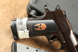 SIG Sauer Model 1911 45 Spartan &ldquo;Molon Labe&rdquo; .45 ACP 5&rdquo; Semi-Auto Pistol W/ Box & 2x Mags 2013 - 3