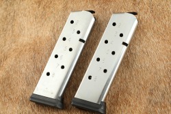 SIG Sauer Model 1911 45 Spartan &ldquo;Molon Labe&rdquo; .45 ACP 5&rdquo; Semi-Auto Pistol W/ Box & 2x Mags 2013 - 20