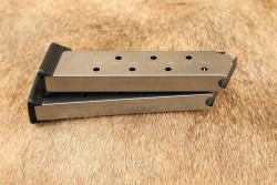 SIG Sauer Model 1911 45 Spartan &ldquo;Molon Labe&rdquo; .45 ACP 5&rdquo; Semi-Auto Pistol W/ Box & 2x Mags 2013 - 22