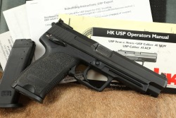 Heckler & Koch H&K USP Expert .40 S&W 5&rdquo; Semi-Auto Pistol W/ Factory Soft Case & 2x Mags 2001
