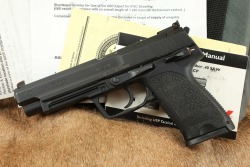Heckler & Koch H&K USP Expert .40 S&W 5&rdquo; Semi-Auto Pistol W/ Factory Soft Case & 2x Mags 2001 - 6