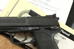 Heckler & Koch H&K USP Expert .40 S&W 5&rdquo; Semi-Auto Pistol W/ Factory Soft Case & 2x Mags 2001 - 8