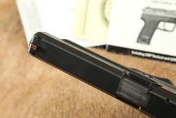 Heckler & Koch H&K USP Expert .40 S&W 5&rdquo; Semi-Auto Pistol W/ Factory Soft Case & 2x Mags 2001 - 17