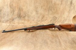 Special Order Pre-64 Winchester Model 70 Super Grade .375 H&H Magnum 25&rdquo; Bolt Action Rifle 1953 C&R - 22
