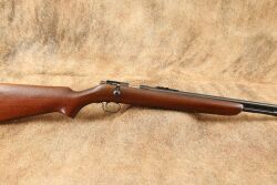Pre-War Winchester Model 72 .22 Short, Long, Long Rifle 25&rdquo; Bolt Action Rimfire Rifle, 1938-42 C&R