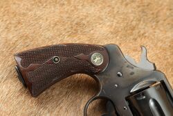 Colt Pre-WW2 New Service .45 Colt 7.5&rdquo; SA/DA Revolver, Deluxe Checkered Walnut Grips 1925 C&R - 2