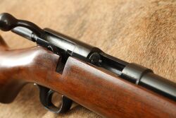 Winchester Model 43 .218 Bee 24&rdquo; Mag Fed Bolt Action Rifle 1950 C&R - 25