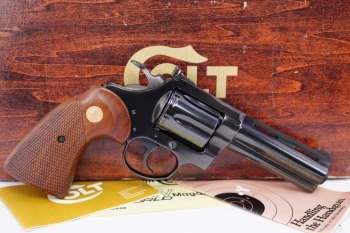 Colt .22 LR Diamondback Double Action Revolver & Box, Model D5140