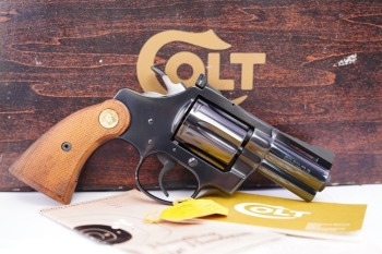Colt .38 Special Diamondback Double Action Revolver & Box, Model D5520