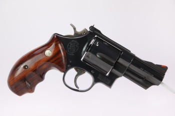 Lew Horton Smith & Wesson S&W Model 29-3 .44 Mag Revolver