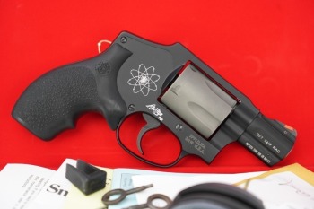 Smith & Wesson Model 340PD .357 Magnum Airlite Sc Centennial NOS Revolver & Case