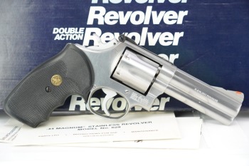 Smith & Wesson Model 686 No Dash .357 Magnum Stainless Revolver & Box